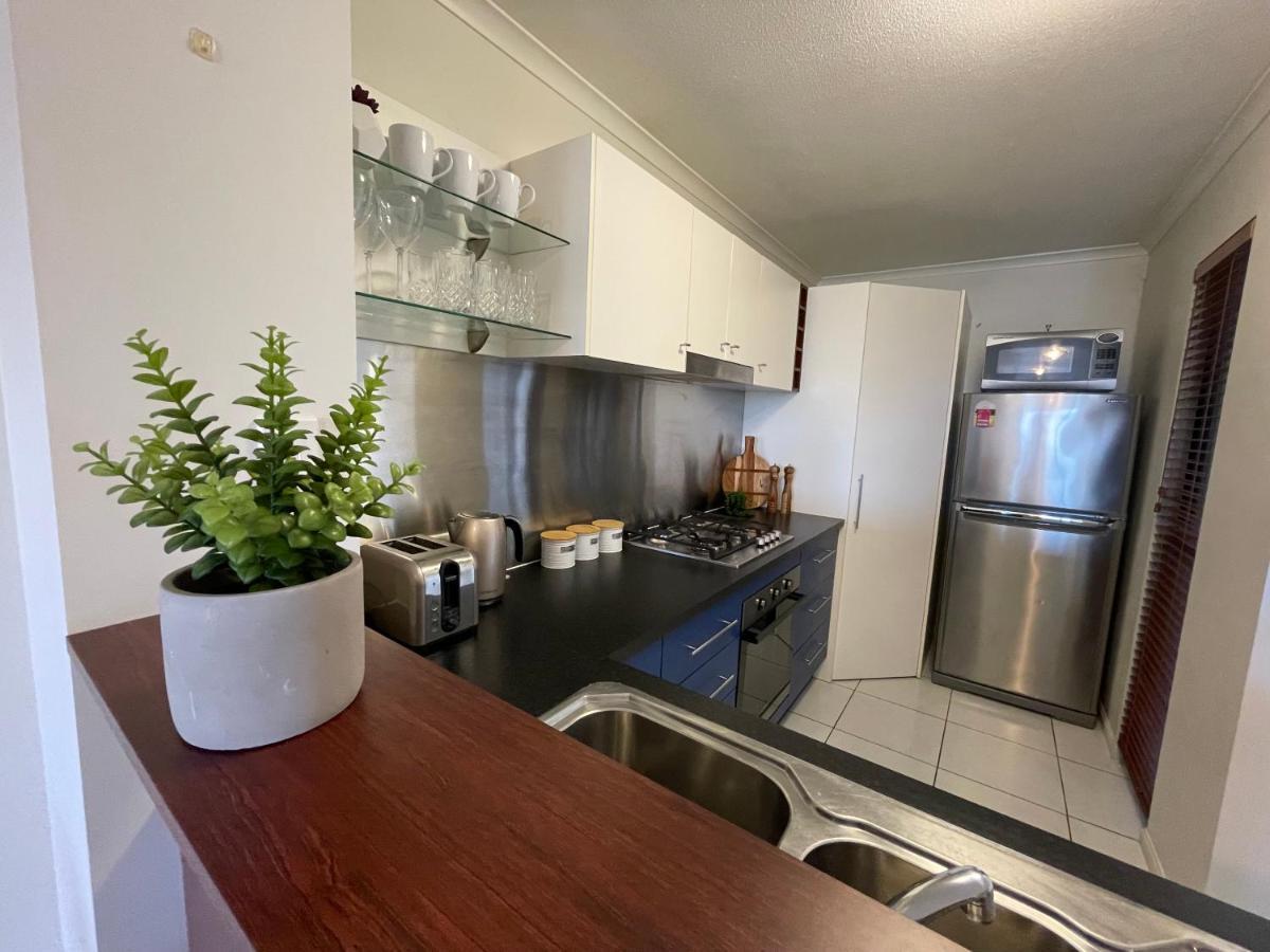City Stadium Apartment On The Riverfront 38 Townsville Exterior photo