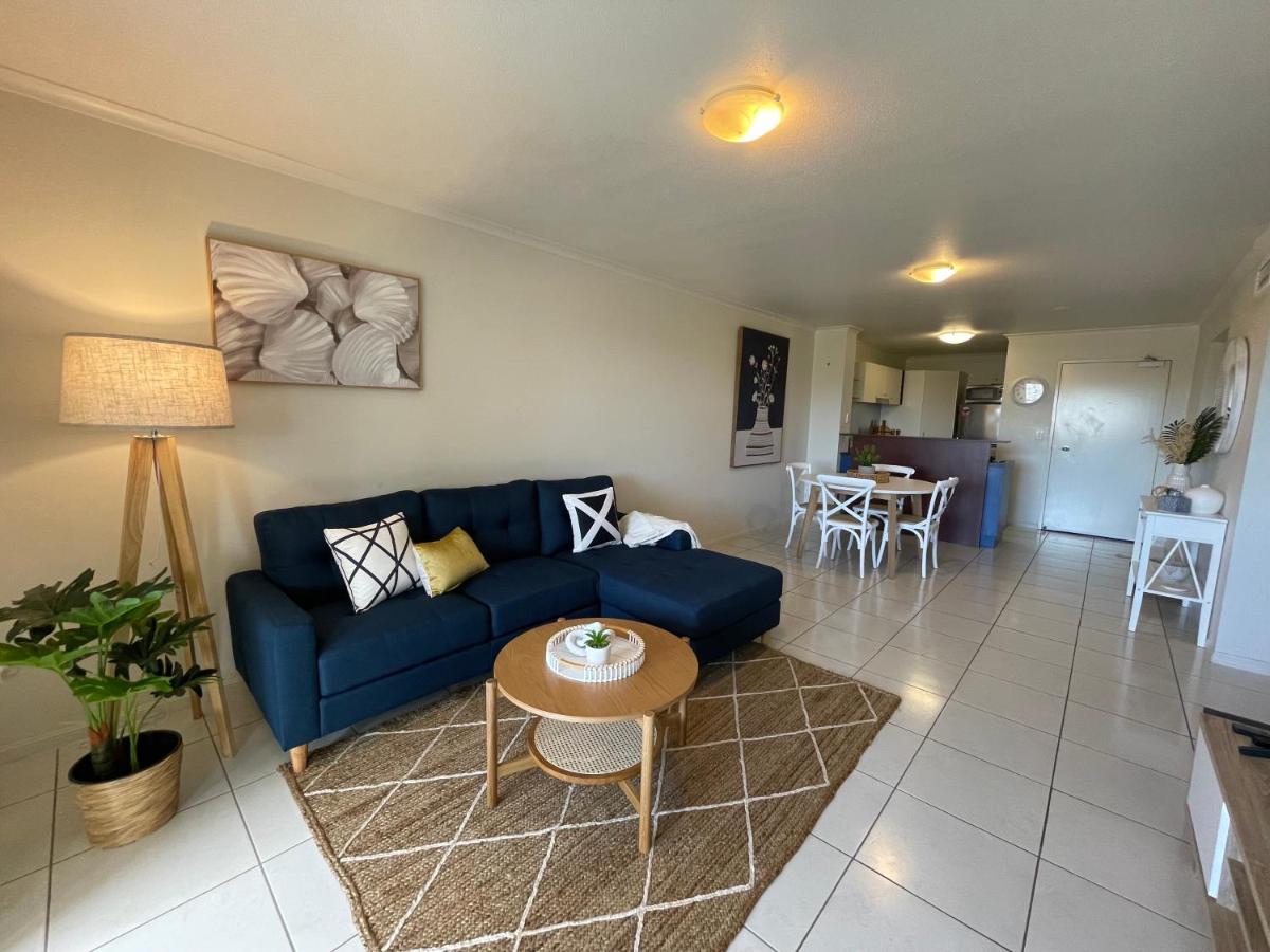City Stadium Apartment On The Riverfront 38 Townsville Exterior photo