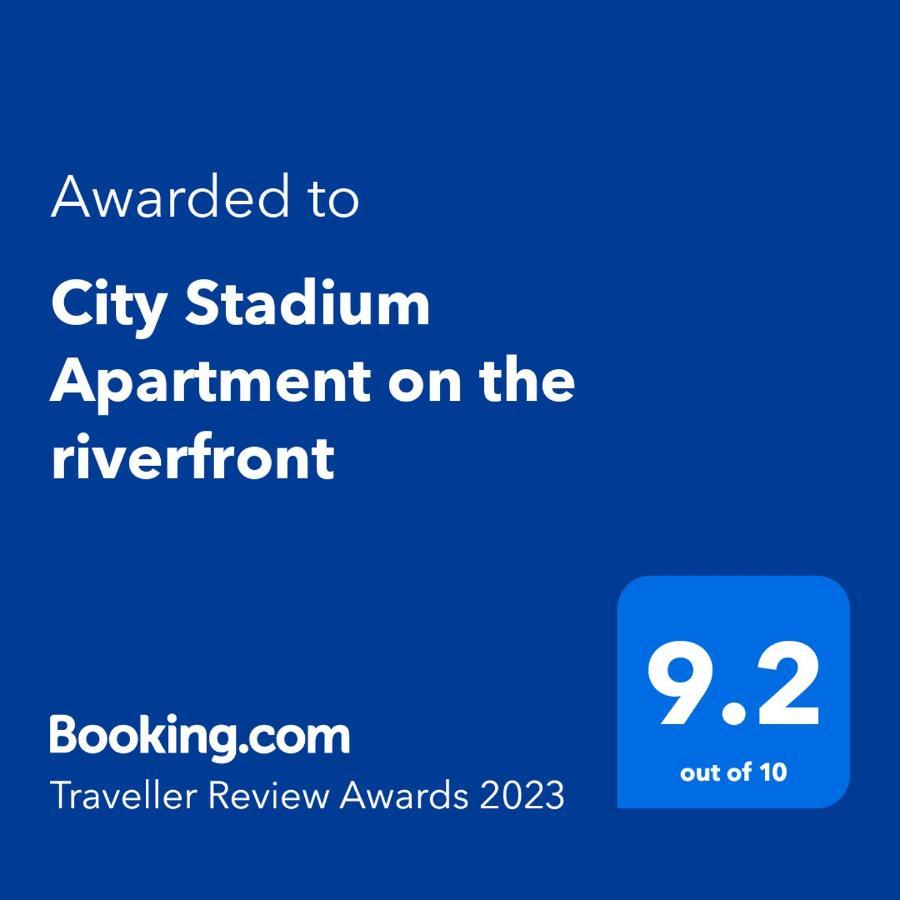 City Stadium Apartment On The Riverfront 38 Townsville Exterior photo